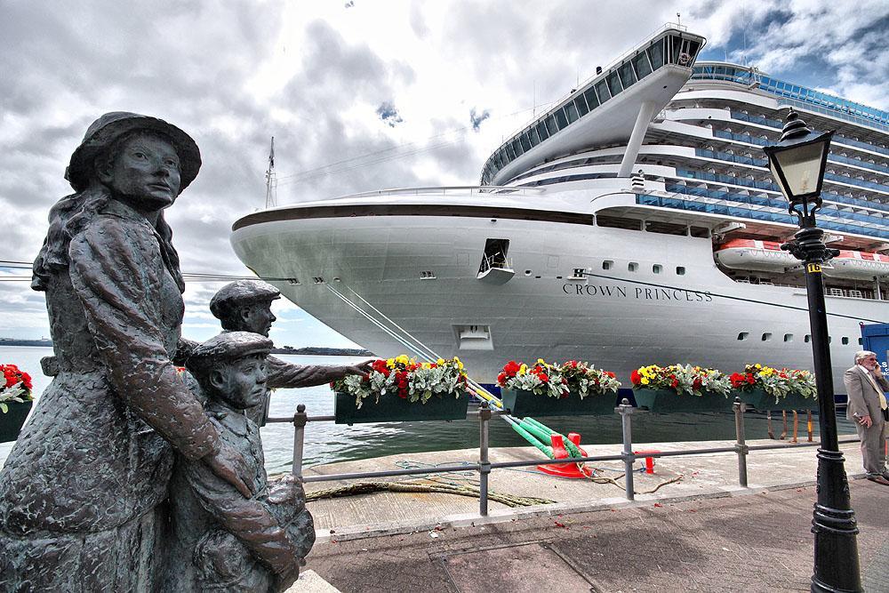 Commodore Hotel Cobh Kültér fotó